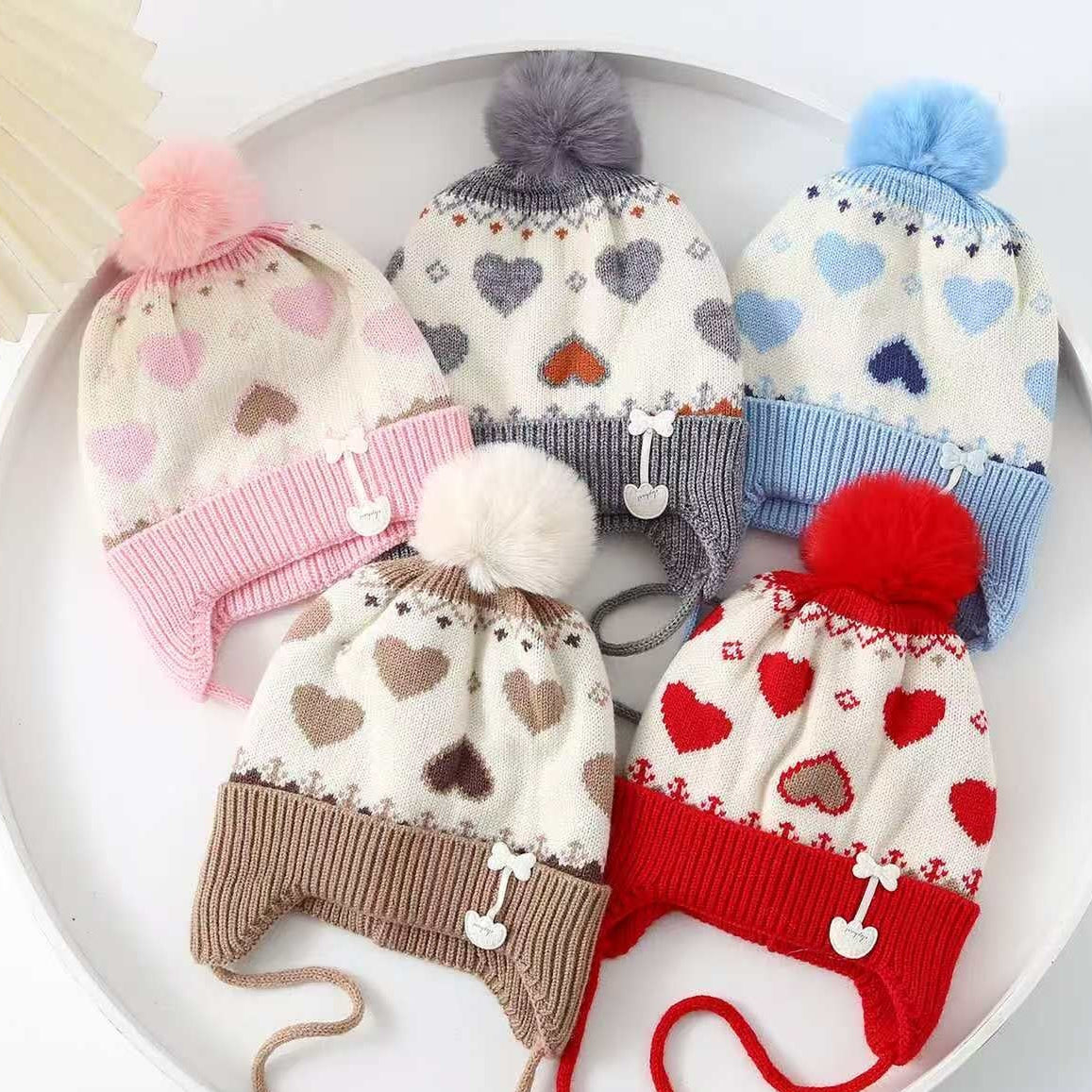 Woolen caps (Random Colour)