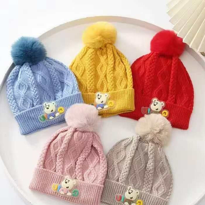 Woolen caps (Random Colour)