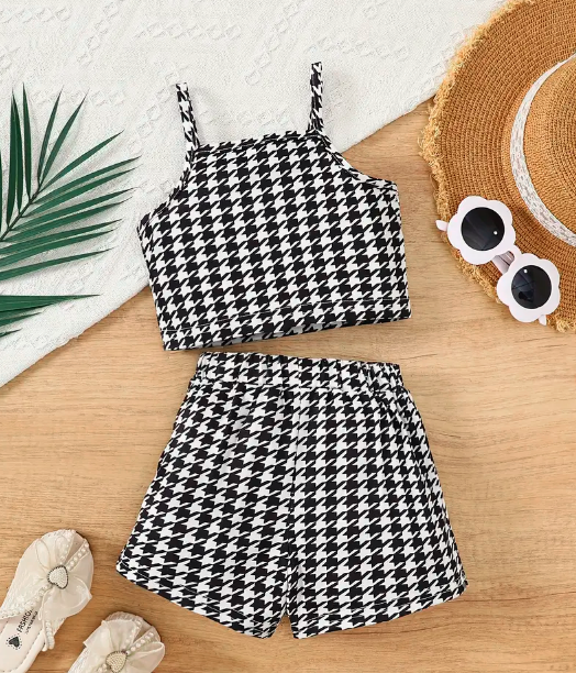 2pcs Girls' Casual Shorts Set, Geometric Lightning Print