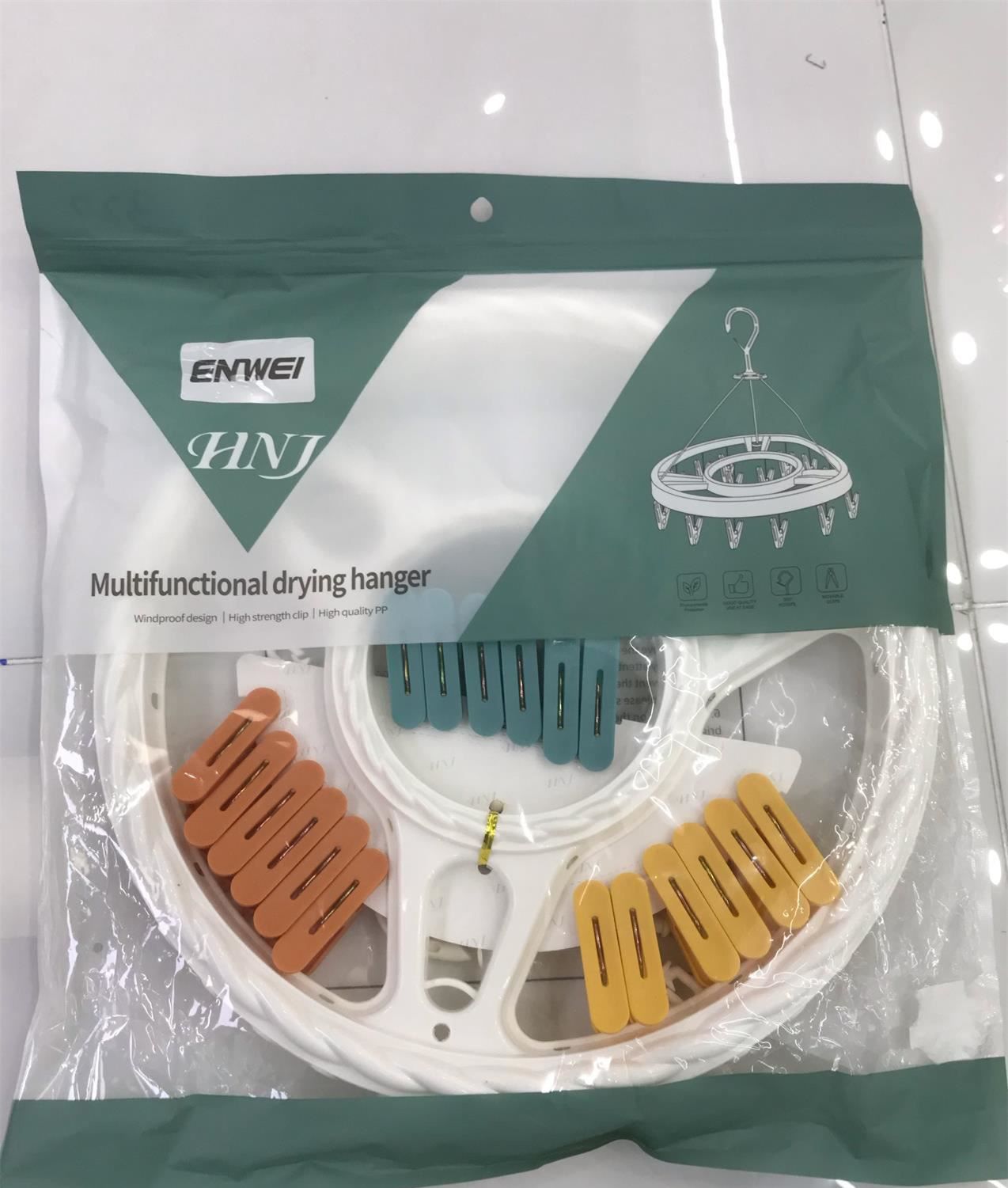 Clip cloth hanger