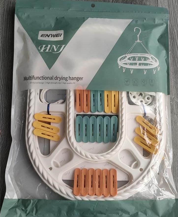 Clip cloth hanger