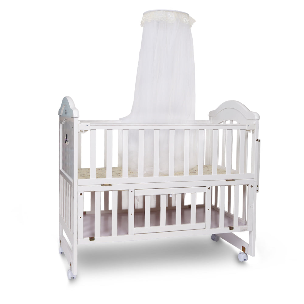 TINNIES WOODEN COT-WHITE